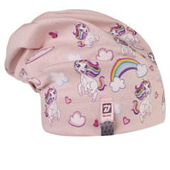 Spadlá bavlněná čepice Pepe - vzor 19 - světle pudrová - jednorožci