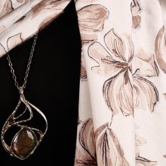 Dámská elegantní šála - vzor 072 - hnědá / krémová - květiny