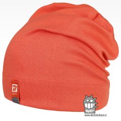 Spadlá bavlněná čepice Alan - vzor 29 - korálová