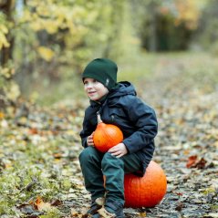 Set bavlněné čepice a nákrčníku Alan - vzor 24 - lahvově zelená